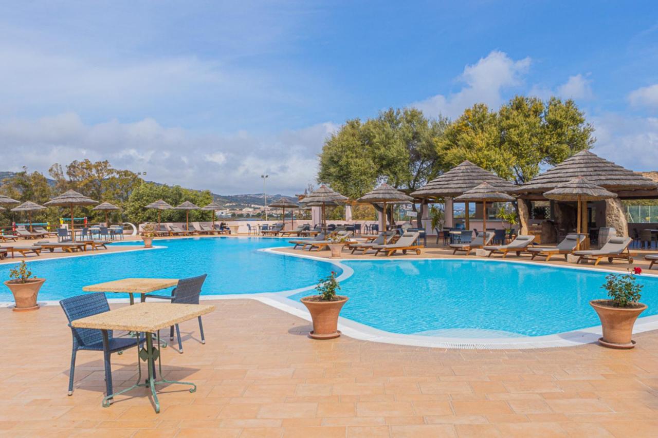Felix Hotels - Hotel Airone Arzachena Extérieur photo